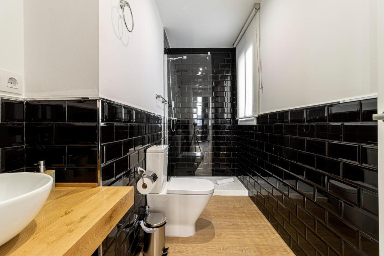 Allo Apartments Santa Maria II Centro 2 Habitaciones เฮเรซ เด ลาฟรอนเตรา ภายนอก รูปภาพ